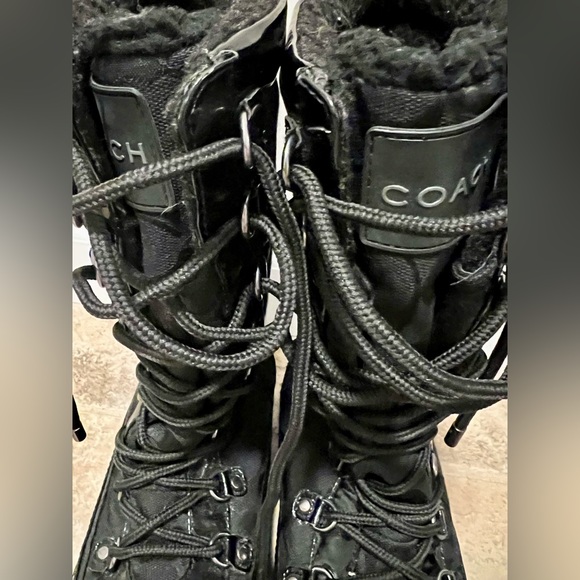 Authentic COACH PEGGEY SIGNATURE BLACK BOOT 7B New Without Box Never Worn - Picture 2 of 12